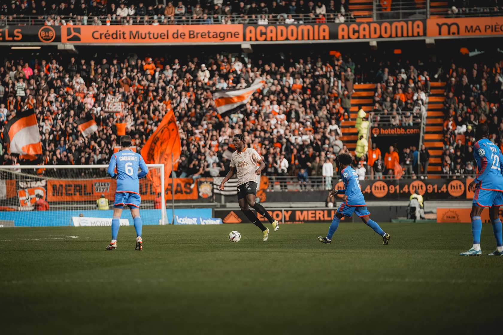 Lorient vs Lyon (22:59 – 09/03) | Xem lại trận đấu