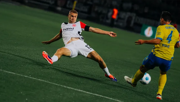 E. Braunschweig vs E. Frankfurt (01:45 – 20/08) | Xem lại trận đấu