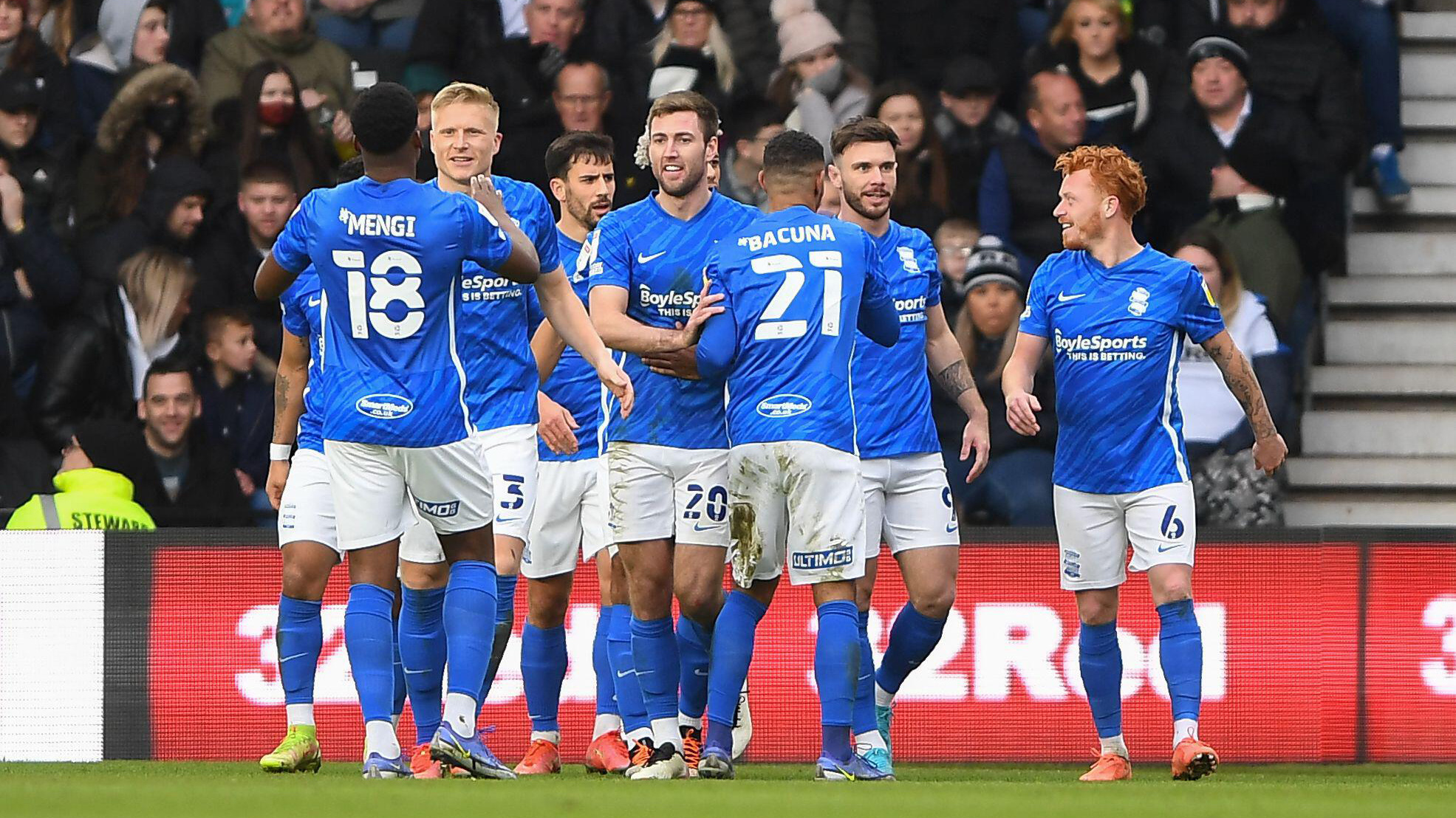 Nhận định soi kèo Crawley vs Birmingham lúc 03h00 ngày 24/12/2024