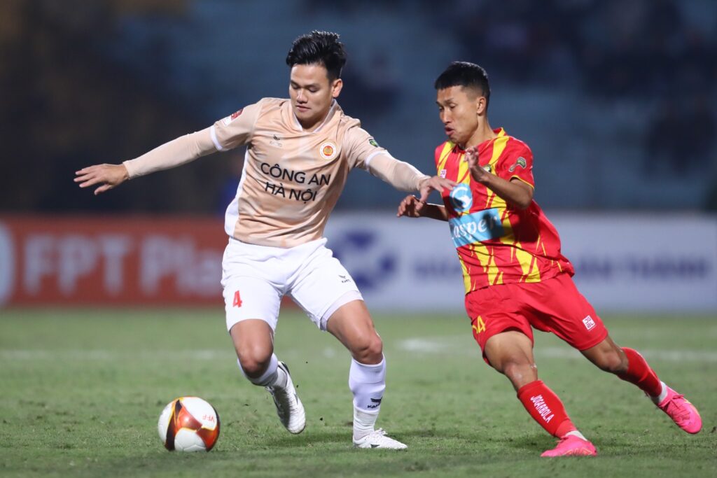 Nhận định soi kèo Hà Tĩnh vs CAHN lúc 18h00 ngày 10/2/2025 nhan-dinh-soi-keo-ha-tinh-vs-cahn-luc-18h00-ngay-10-2-2025-1