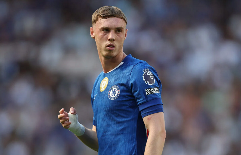Palmer gây thất vọng, Acheampong tỏa sáng trong ngày Chelsea hòa Palace