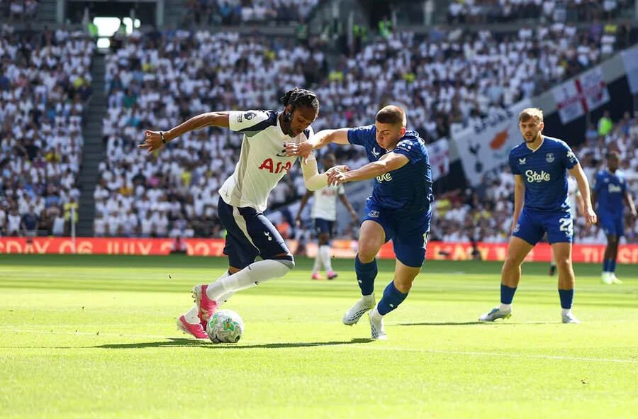 Tottenham vs Everton (22:00 – 24/05)